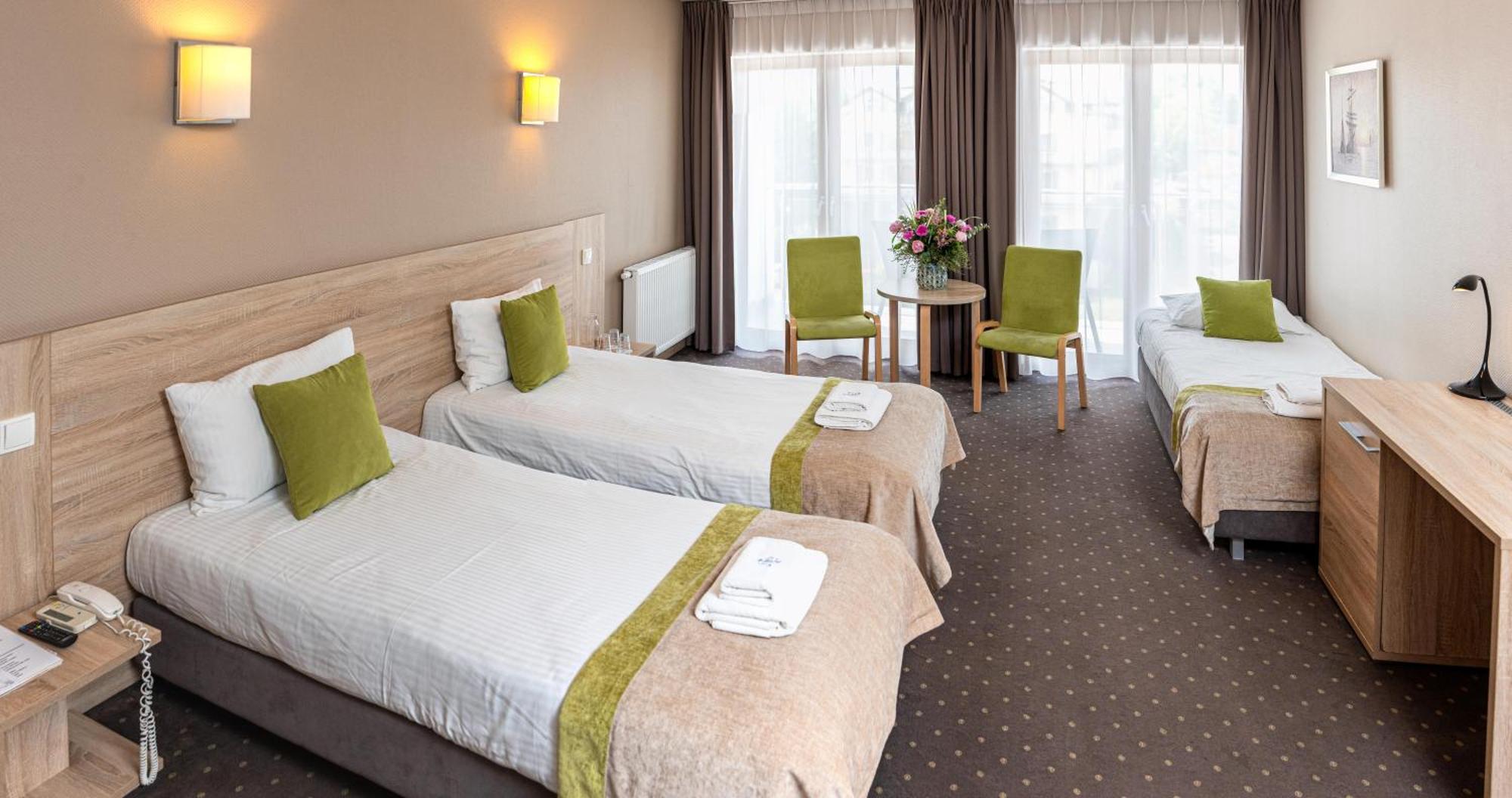Hotel Szafir Jastrzębia Góra エクステリア 写真